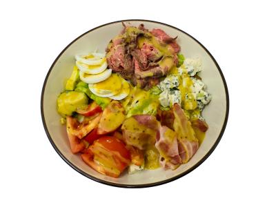 Cobb Salad s roastbeefem